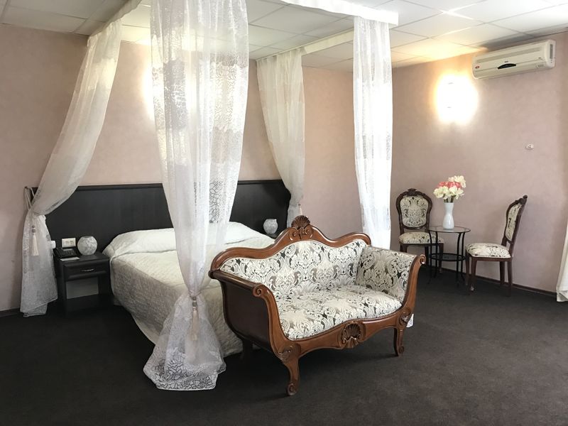 Hotel Photo 1