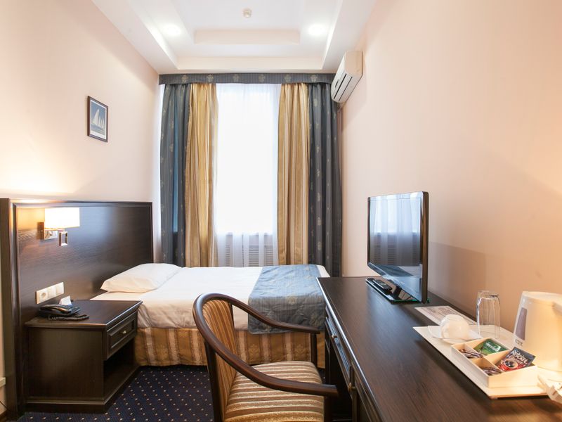 Hotel Photo 1