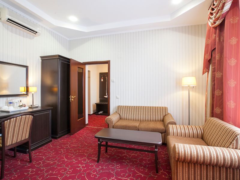 Hotel Photo 11