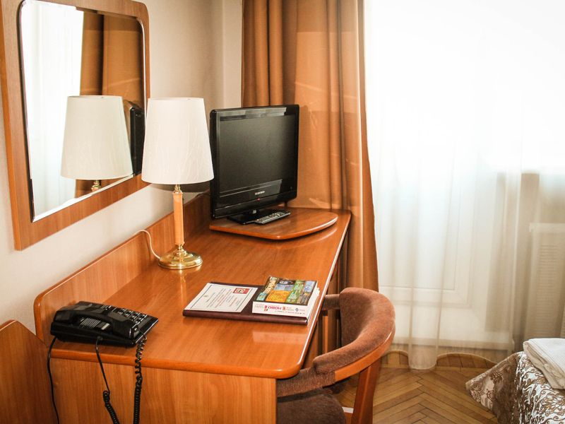 Hotel Photo 6