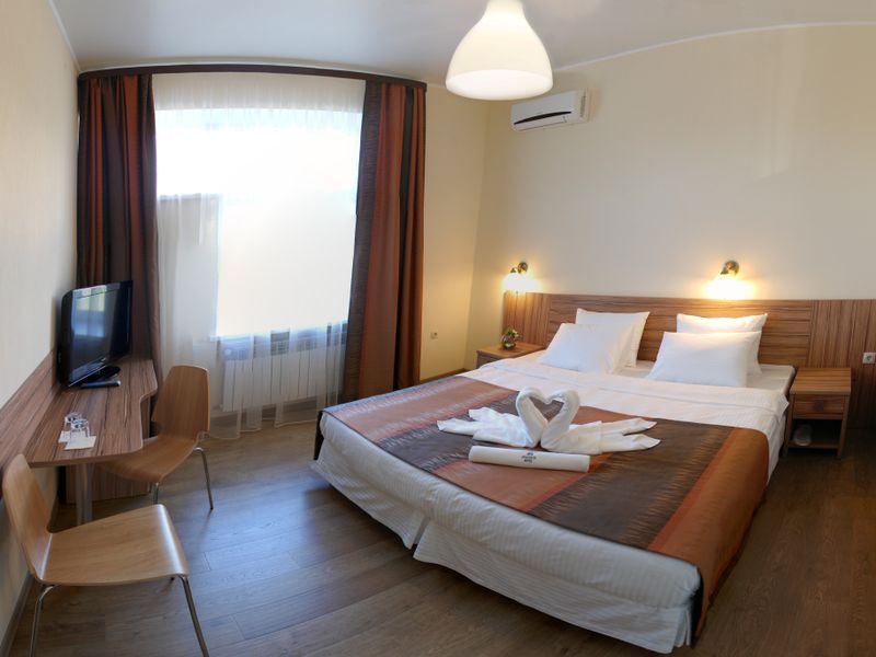 Hotel Photo 1