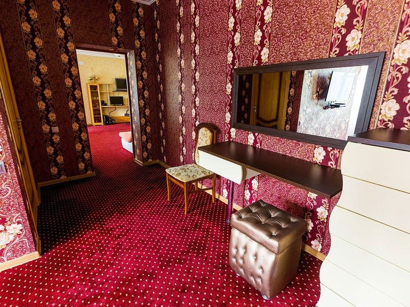Hotel Photo 1