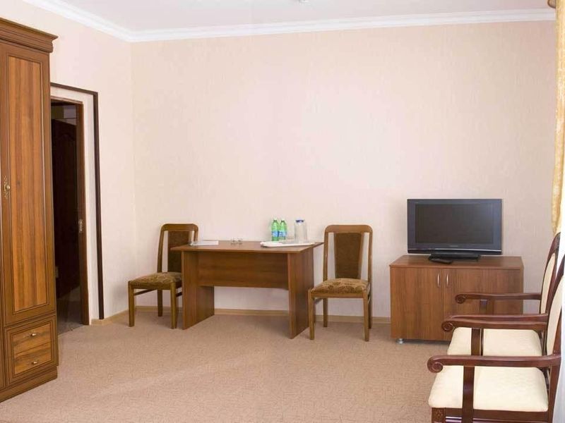 Hotel Photo 10