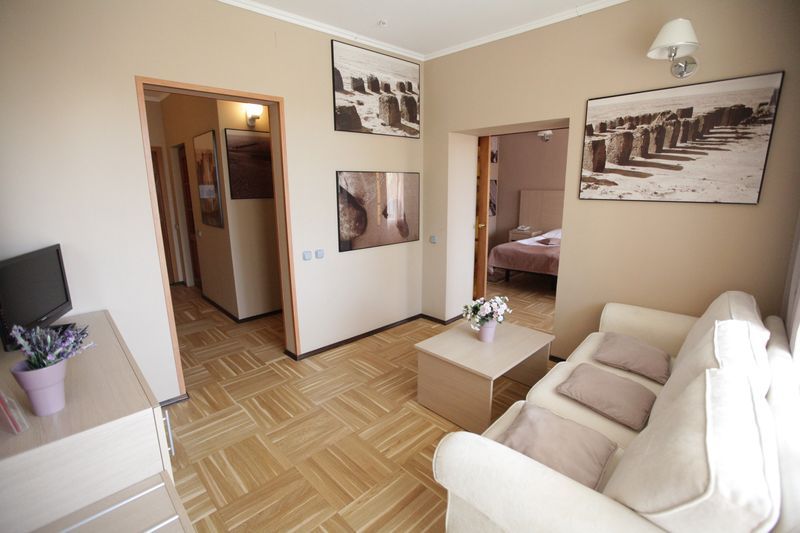 Hotel Photo 9