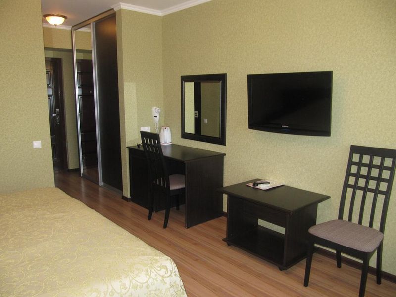Hotel Photo 8