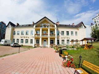 Елизар Отель