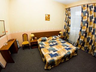 Елизар Отель