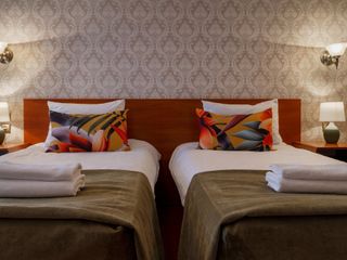 Отель Попов