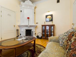 Отель Басков