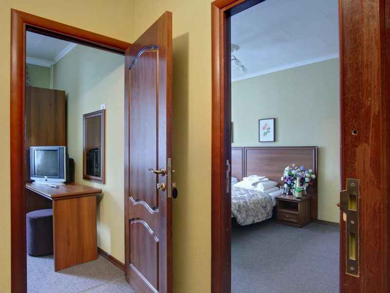 Hotel Photo 5
