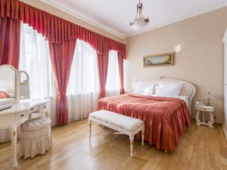 Аристократ Бутик Отель