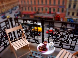 Табурет на Невском