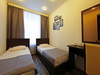 Мини-Отель White & Black Home