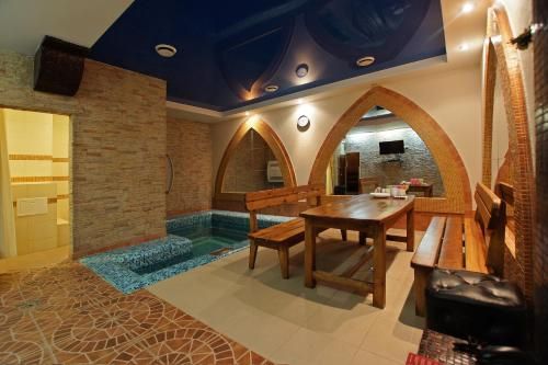 Hotel Photo 11