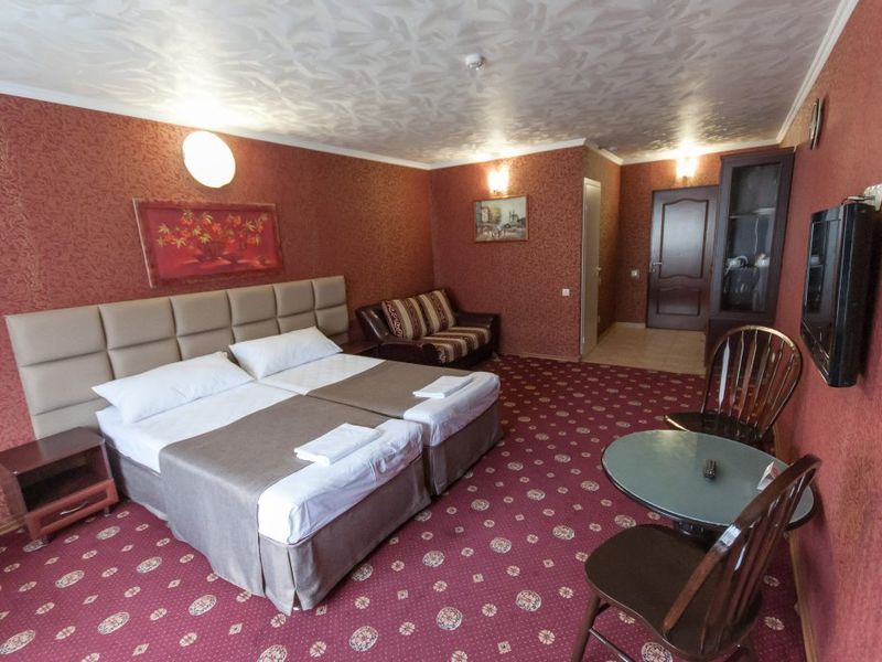 Hotel Photo 8