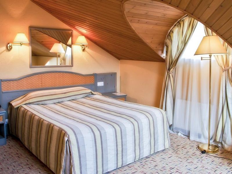 Бизнес-Отель Old Estate Hotel & SPA