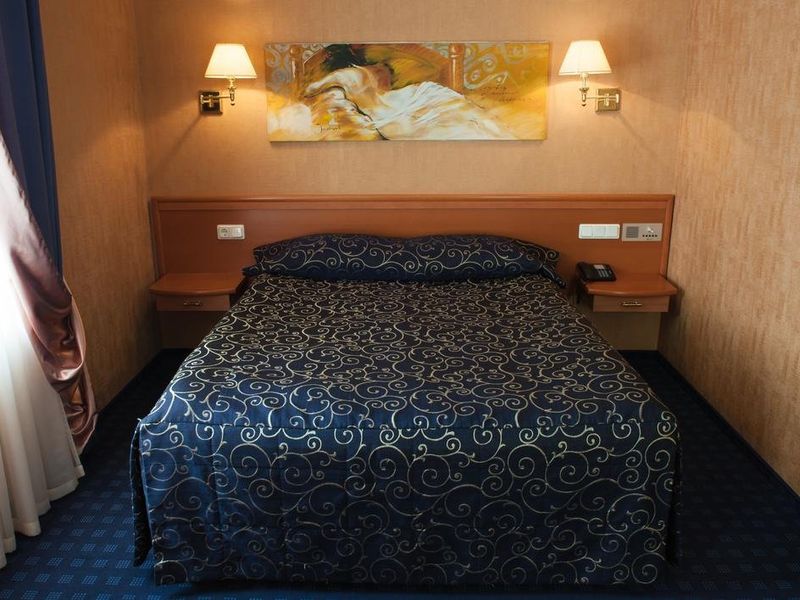 Бизнес-Отель Old Estate Hotel & SPA