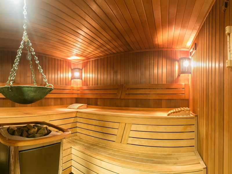 Бизнес-Отель Old Estate Hotel & SPA