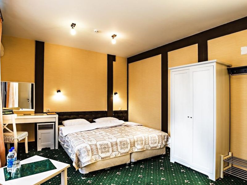 Hotel Photo 5