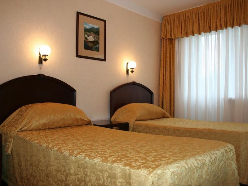 Hotel Photo 1