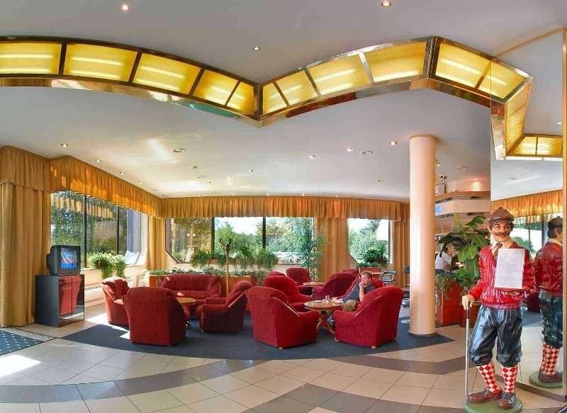 Hotel Photo 8