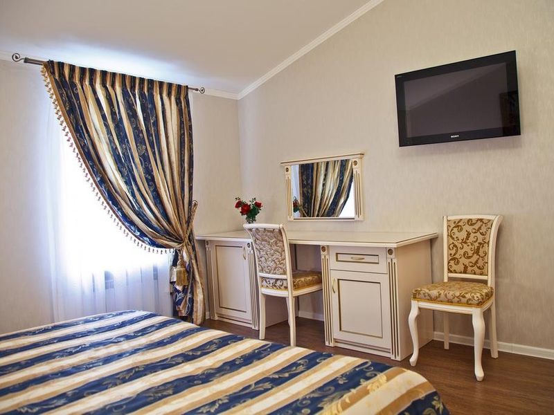 Hotel Photo 3