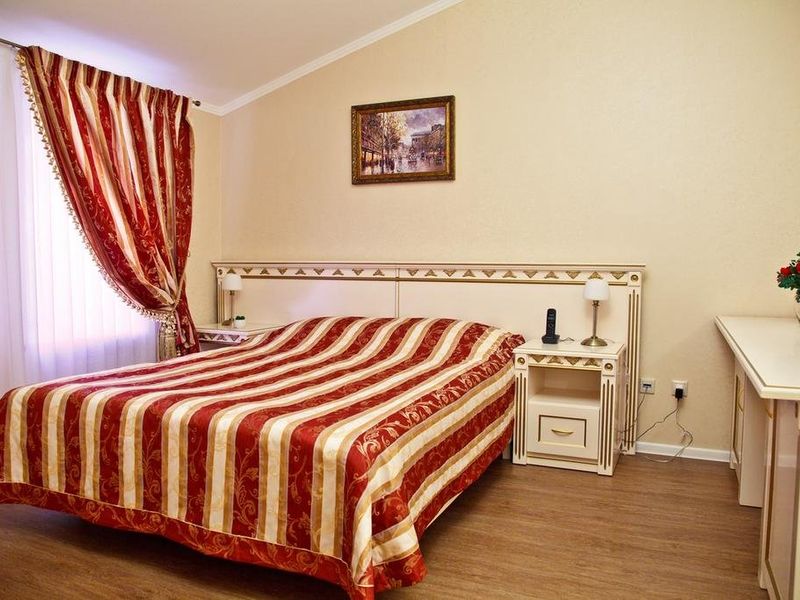 Hotel Photo 5