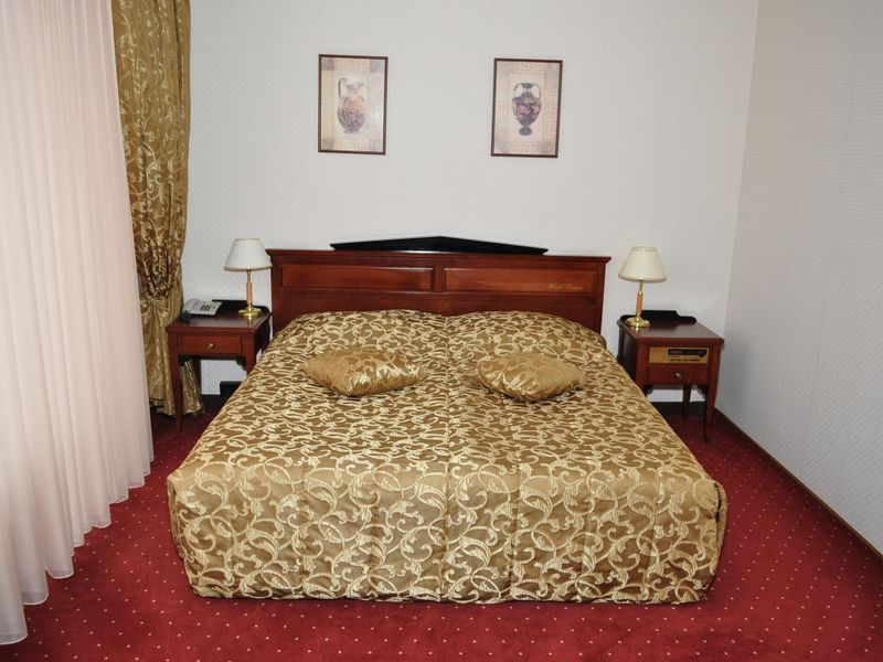 Hotel Photo 1