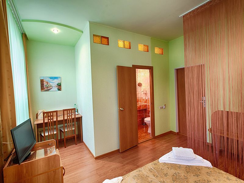 Hotel Photo 6