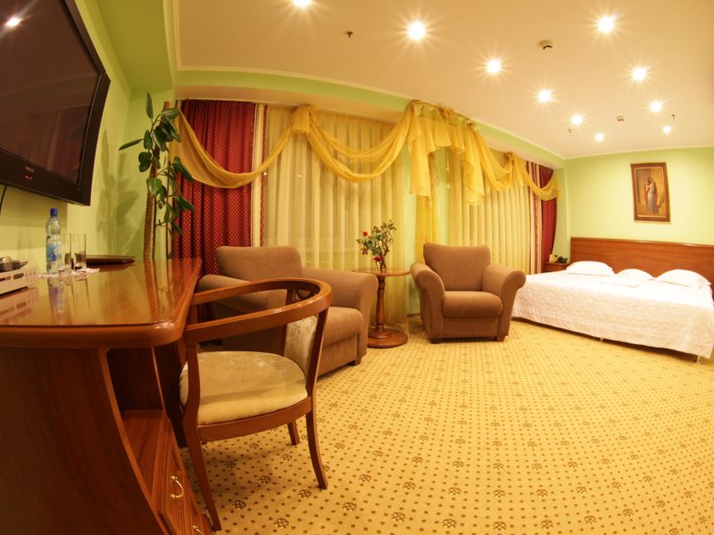Hotel Photo 1