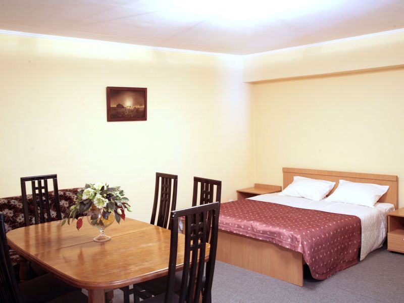 Hotel Photo 1