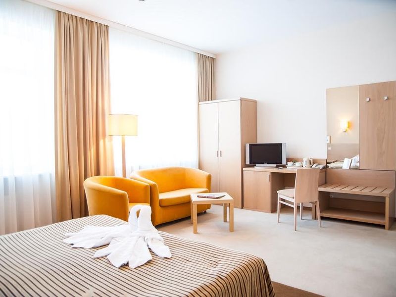 Hotel Photo 1