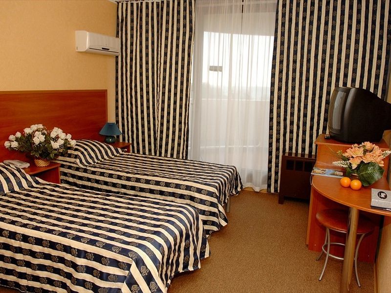 Hotel Photo 1