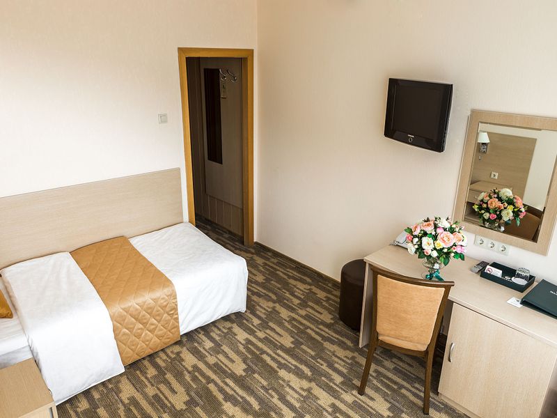Hotel Photo 1
