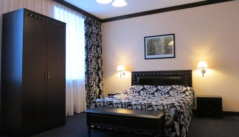 Hotel Photo 1
