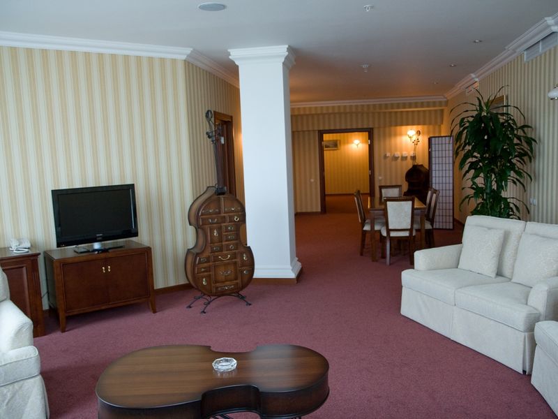 Hotel Photo 12