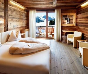 Art & Ski-in Hotel Hinterhag Saalbach Austria