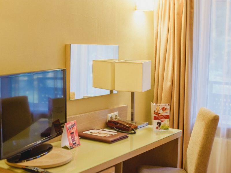 Hotel Photo 5