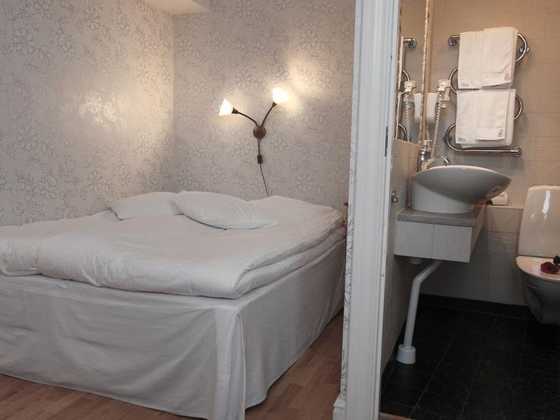 Hotel Photo 12