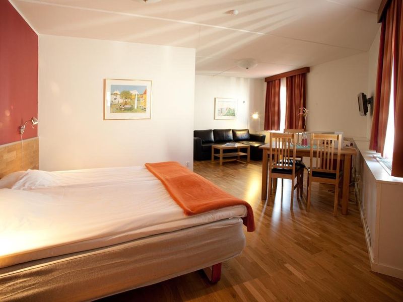 Hotel Photo 1