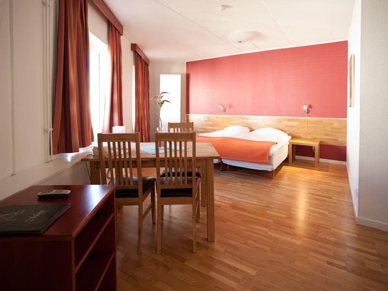 Hotel Photo 6