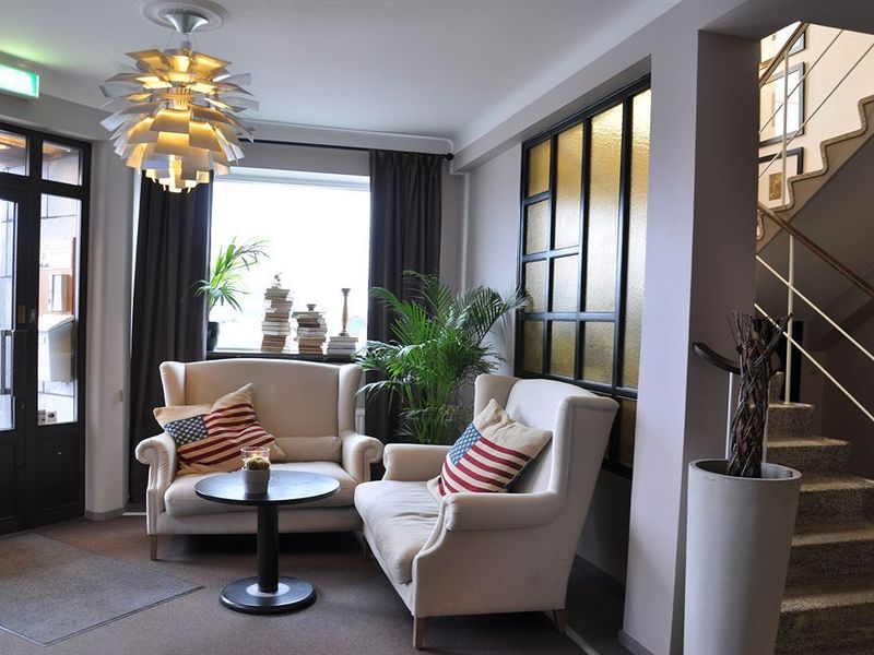 Hotel Photo 6