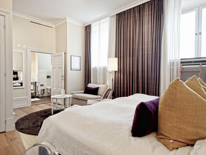 Hotel Photo 1