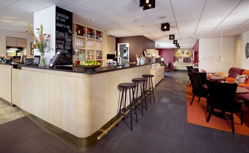 Hotel Photo 16