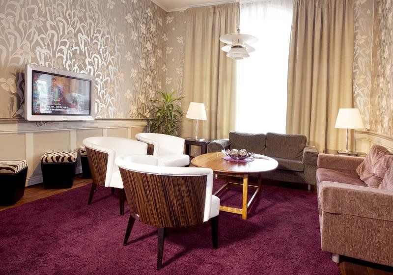 Hotel Photo 10