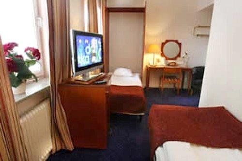 Hotel Photo 9