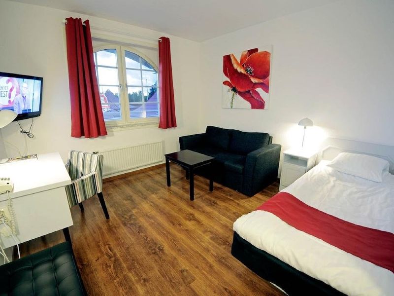 Hotel Photo 6