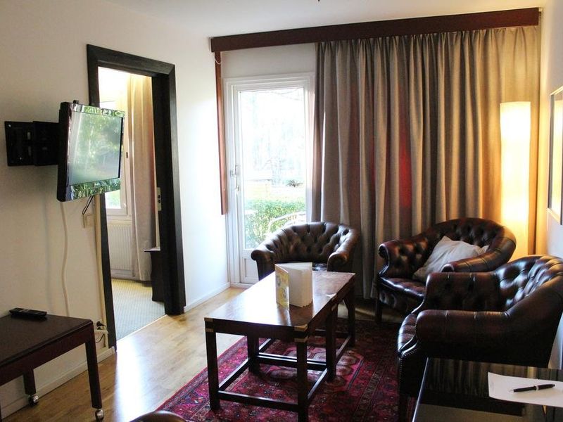 Hotel Photo 6