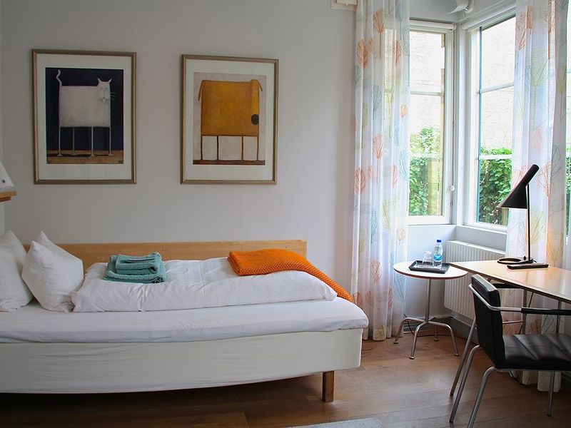 Hotel Photo 1