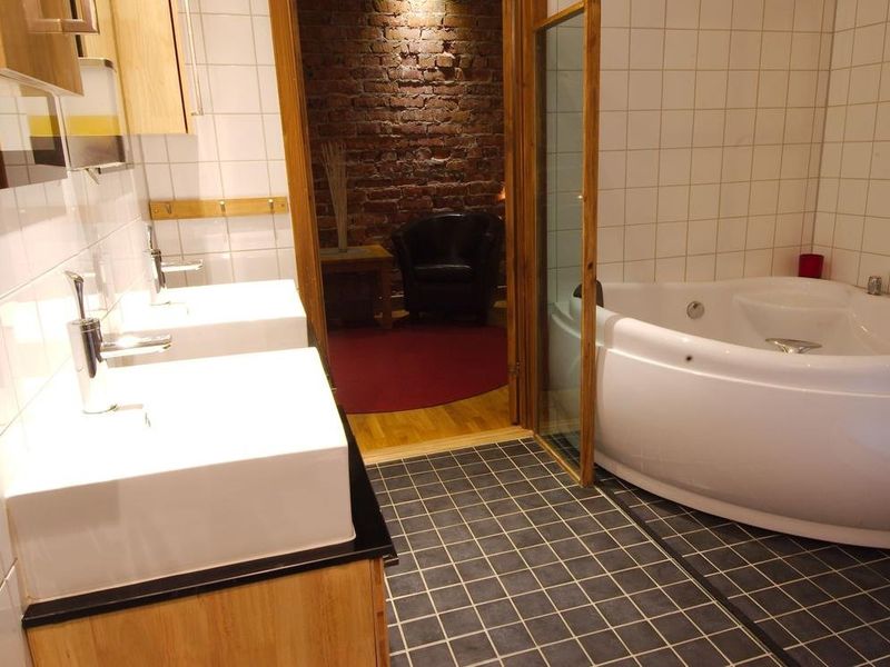 Hotel Photo 9